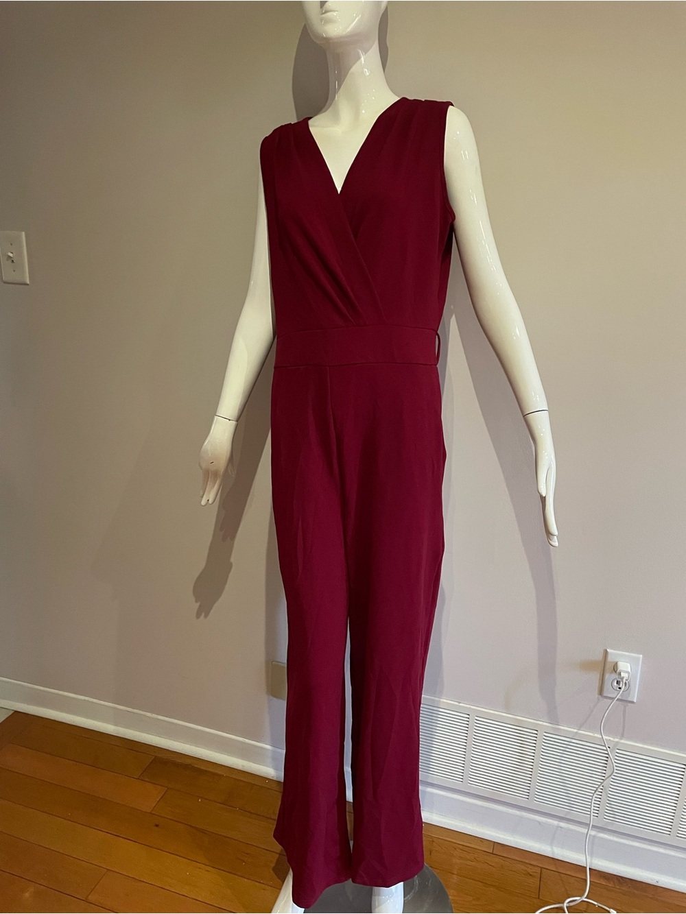 Sleeveless Burgundy V-Neck Jumpsuit